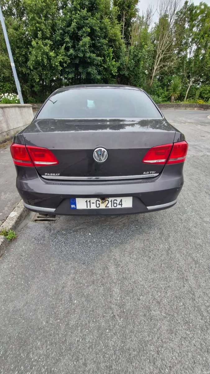 Volkswagen Passat Highline Bluemotion 2.0 TDI - Image 2