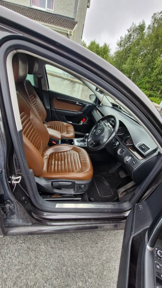 Volkswagen Passat Highline Bluemotion 2.0 TDI - Image 4