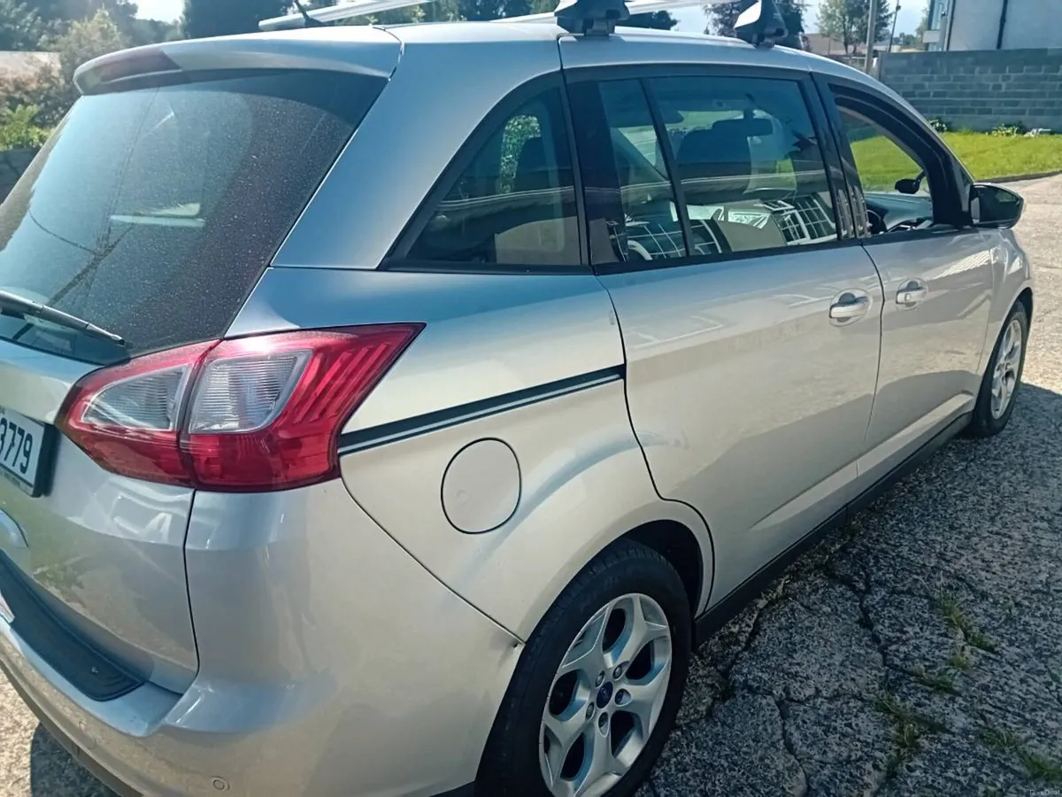 Car - Image 6
