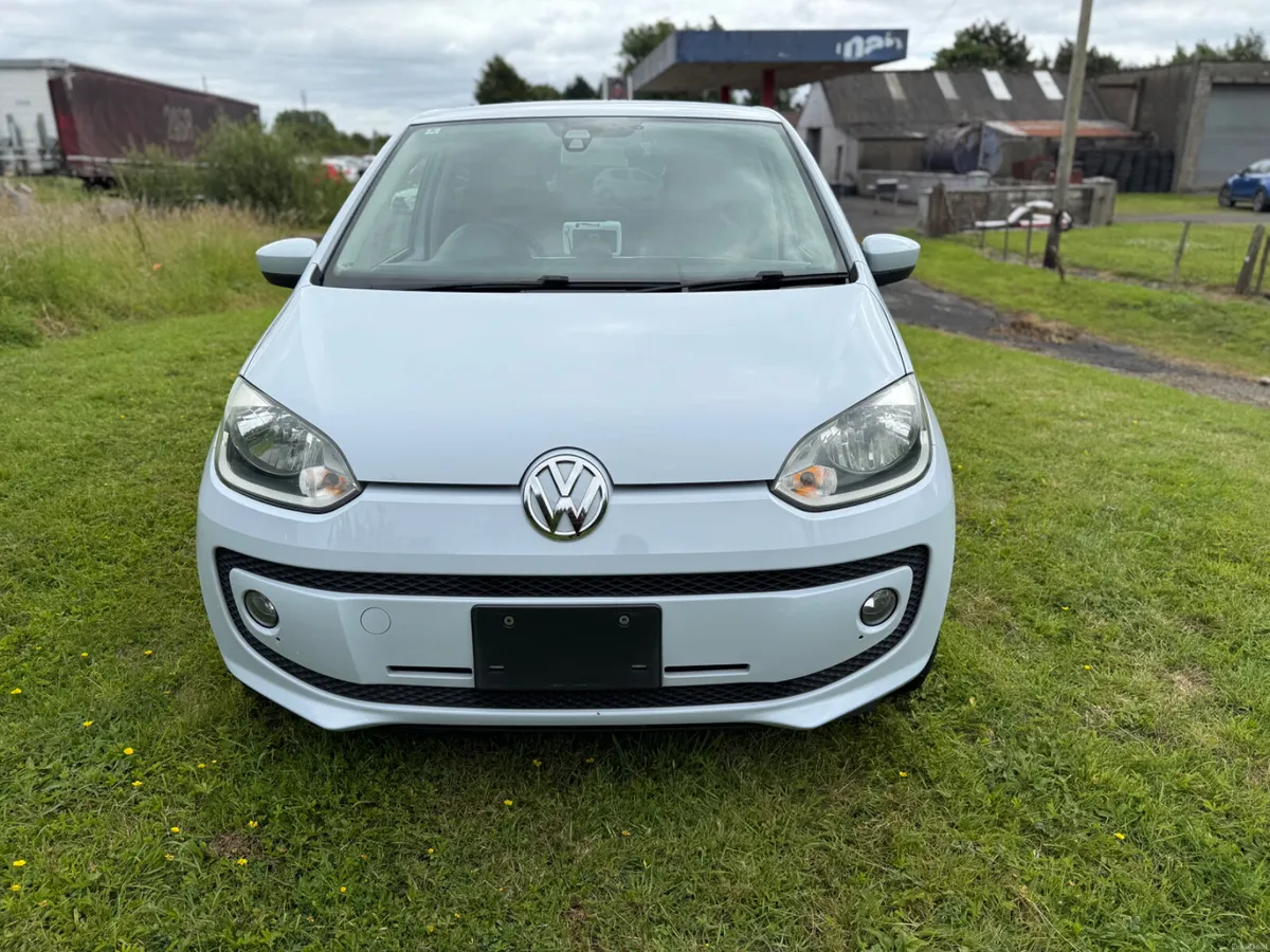 VW UP (2013) 1.0 PETROL AUTOMATIC - Image 1