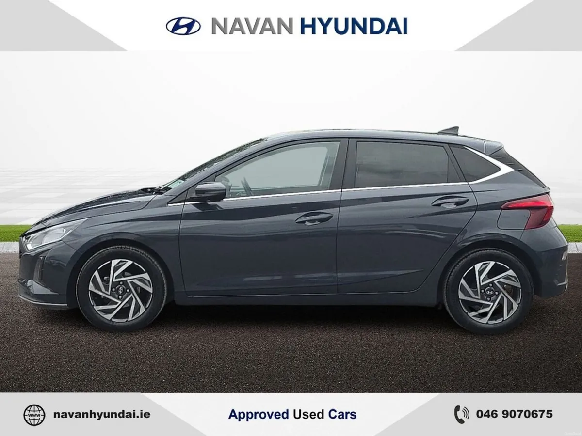 Hyundai i20 Deluxe Plus - Image 4