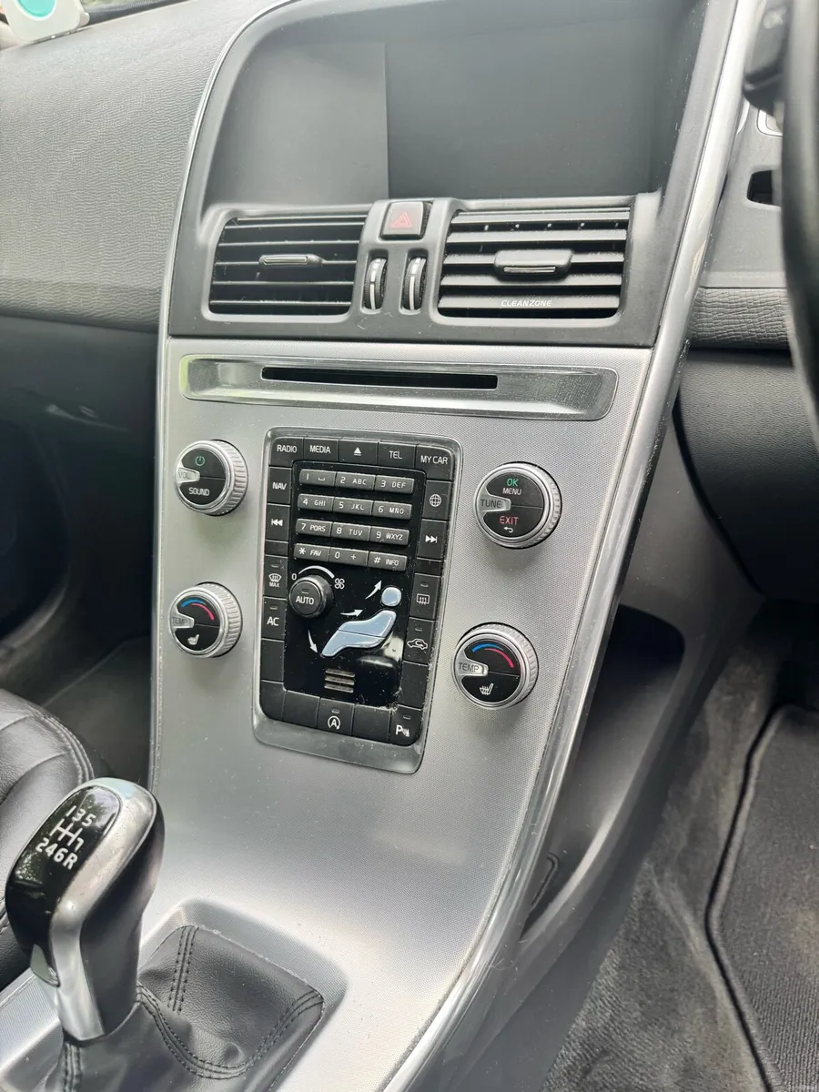 Volvo XC 60 - Image 3