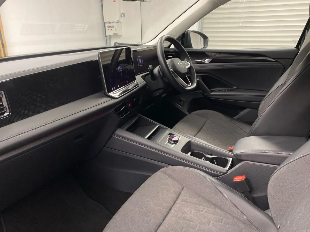 Volkswagen Tiguan 2.0 TDI 150HP Life DSG - Image 3