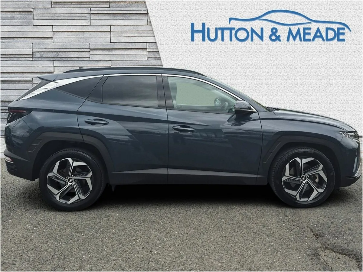 Hyundai Tucson Executive Plus HEV 1.6 Petrol 5dr - Image 6