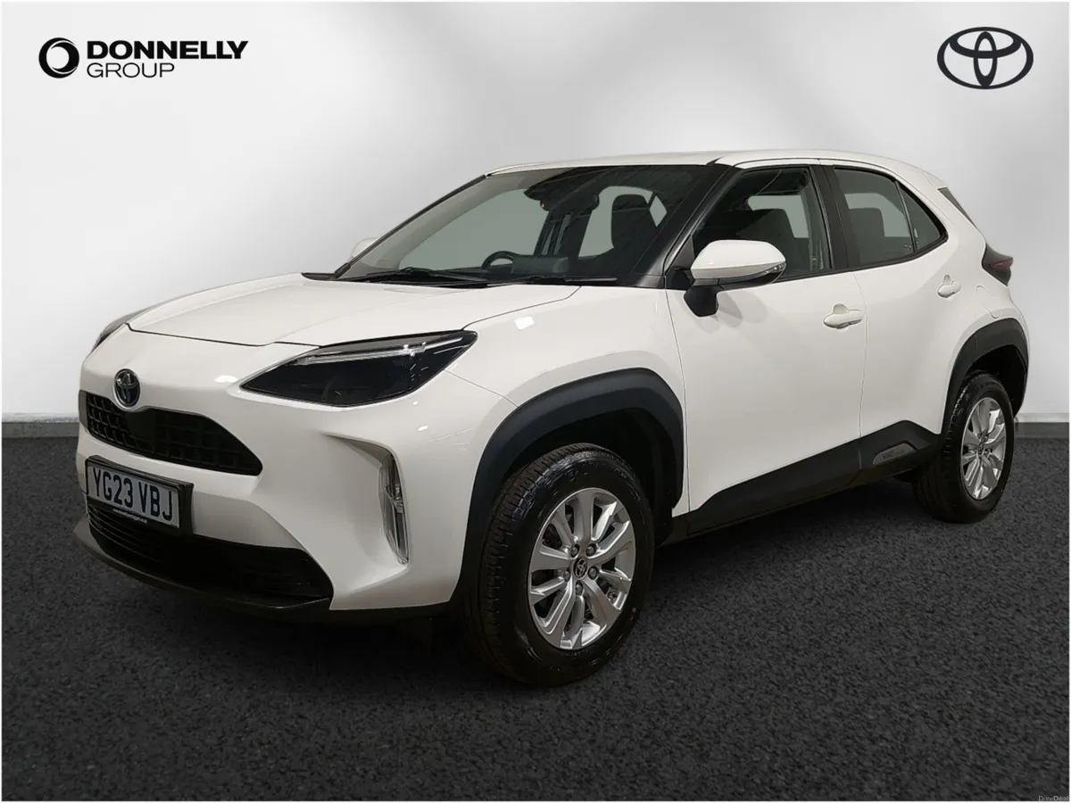Toyota Yaris Cross Estate Icon - Image 3