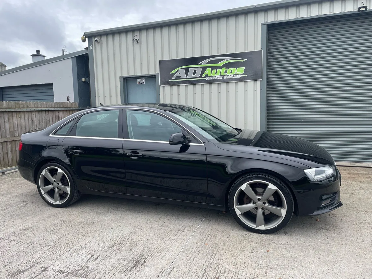 Audi A4 LOW MILEAGE LIKE NEW - Image 4
