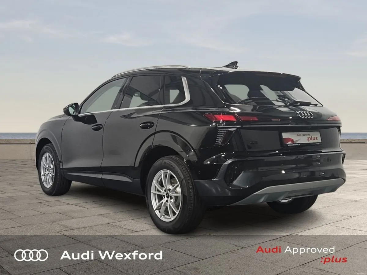 Audi Q3 Audi Q3 SUV SE TDI 110 kW S tronic **NEW C - Image 5
