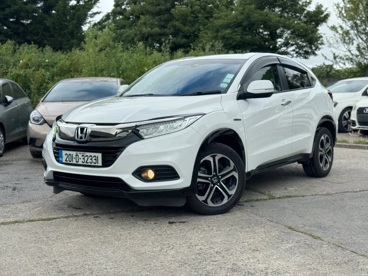 Honda Vezel 2020 1.5 HYBRID AUTOMATIC 42000KM ONLY - Image 3