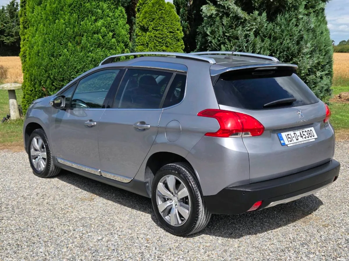 Very Low Mileage Peugeot 2008 1.2 EVti Automatic - Image 4