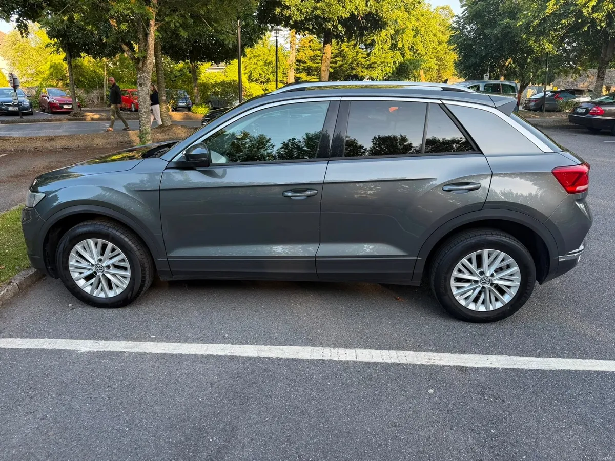Volkswagen T-Roc 2019 - Image 4