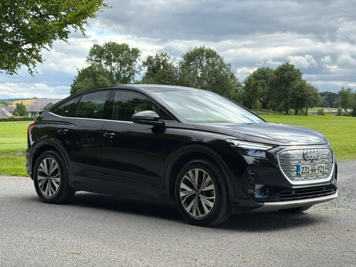 Audi e-tron 2023 Sportback Fully Electric - Image 2