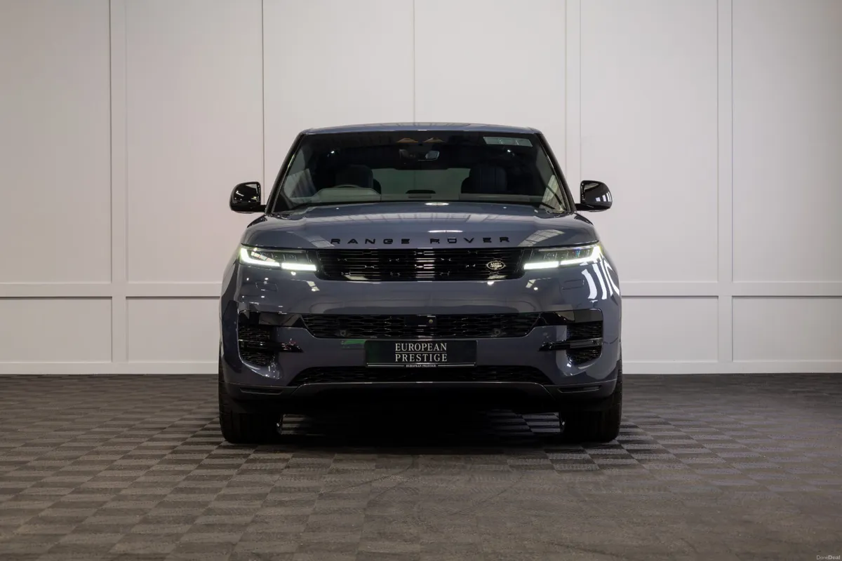 2025 Range Rover Sport P460e SE - Image 2