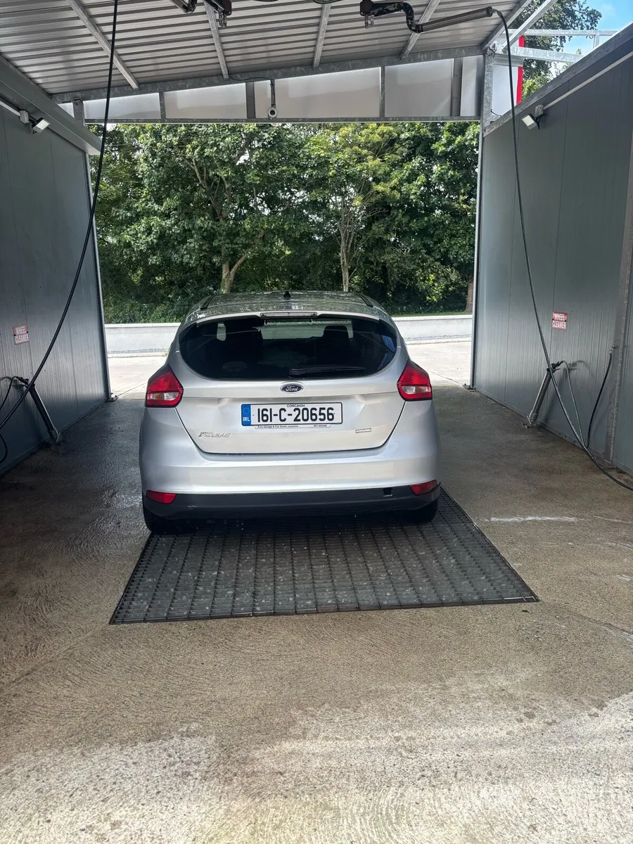 Ford focus - Image 2