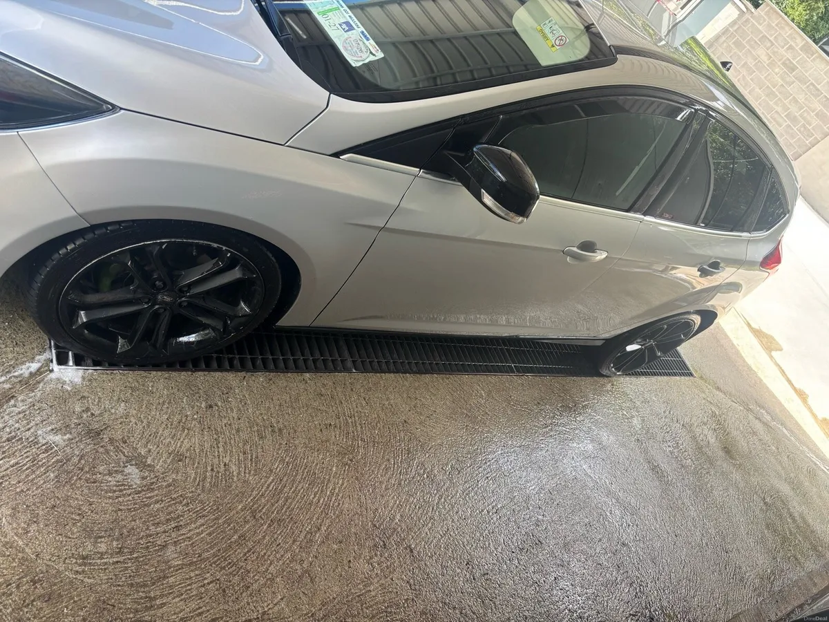 Ford focus - Image 3