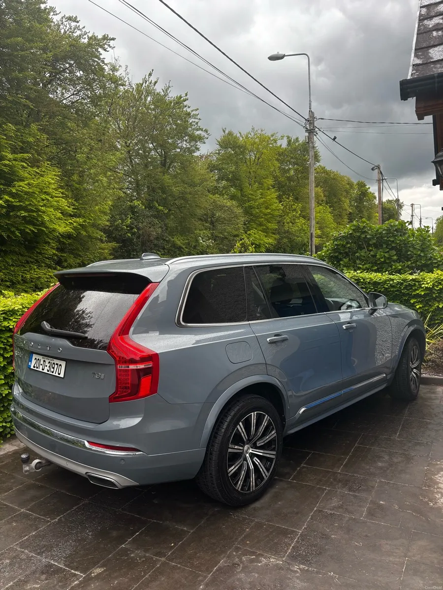 Volvo xc90 T8 hybrid inscription - Image 1