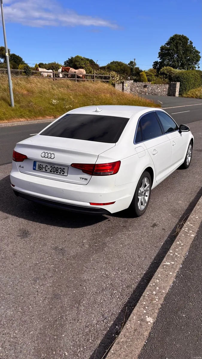 Audi A4 2016 TFSI - Image 5
