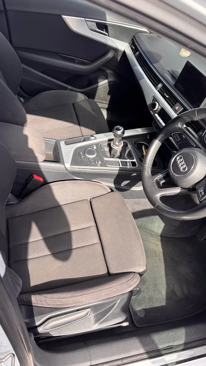 Audi A4 2016 TFSI - Image 6