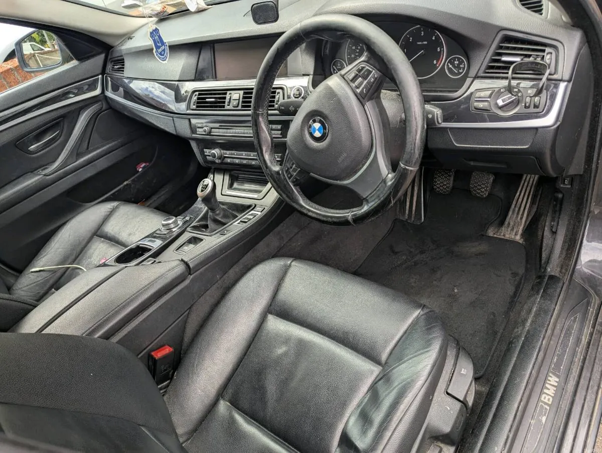 BMW 520d - Image 1