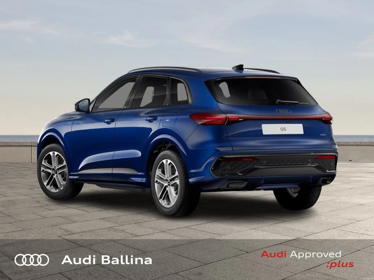 Audi Q5 Q5 E-HYBRID 220 KW Q S LINE ! IN STOCK NOW - Image 2