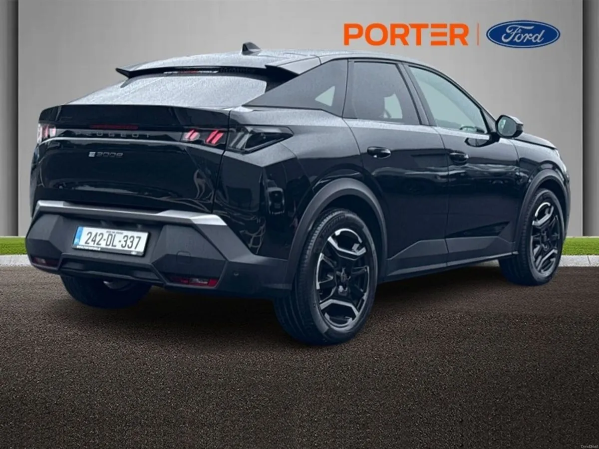 Peugeot 3008 E3008 73kWH 210BHP Allure - Image 3