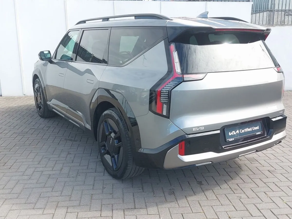 Kia EV9 GT-Line AWD 7-seat - Image 3