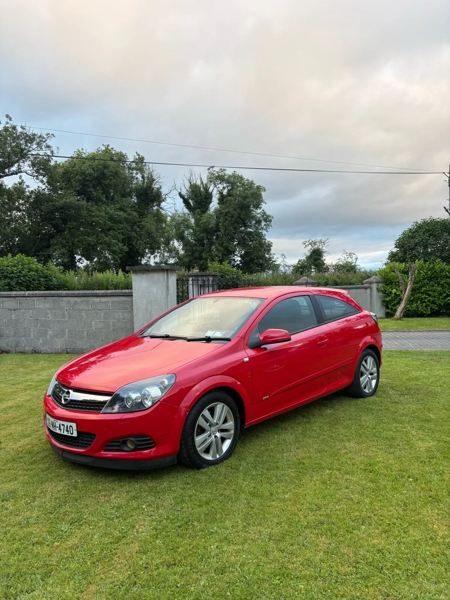 Opel Astra - Image 1