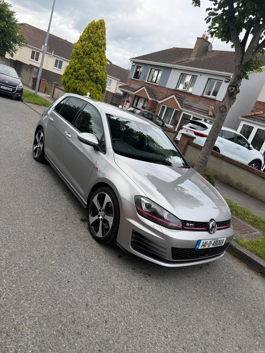 Volkswagen Golf 2014 - Image 3