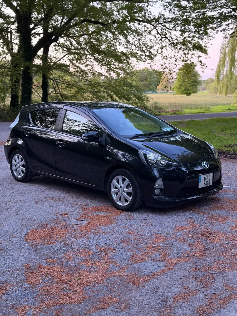 Toyota Aqua - Image 5