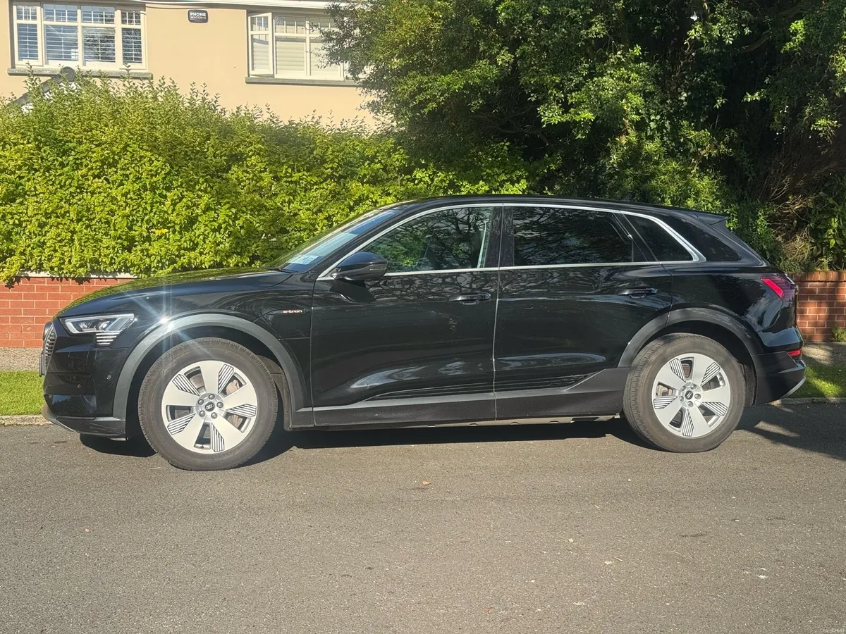 Etron 55 Edition Long Range - Image 2