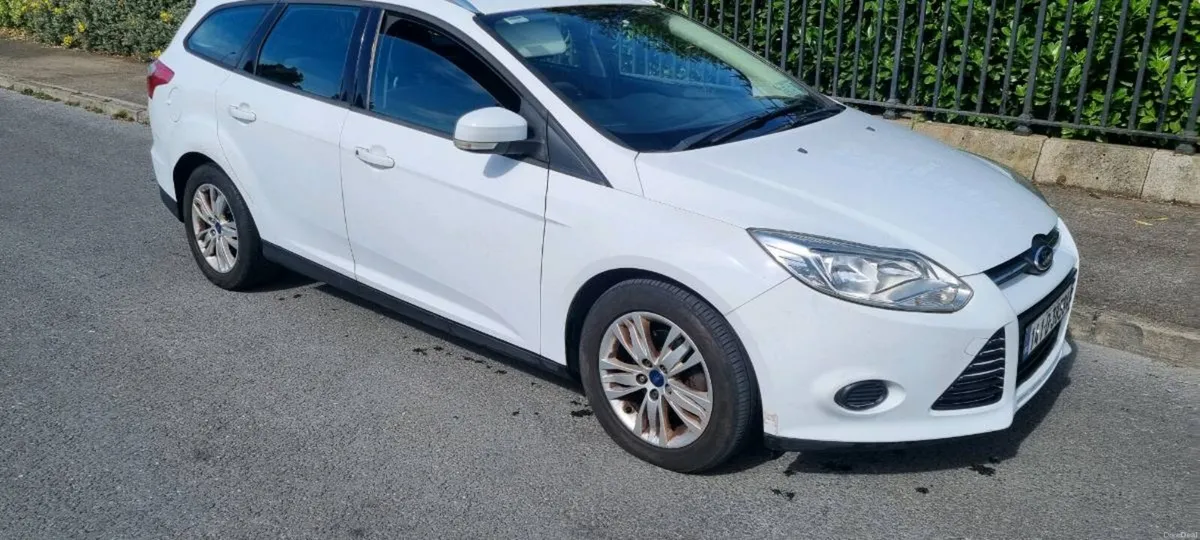 Ford focus estate 1.6 diesel Fresh nct new t.b kit - Image 4