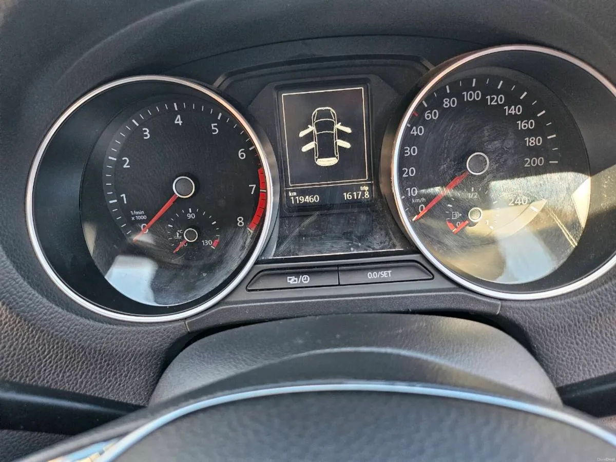 2015 Volkswagen Polo 1.2 Automatic - Image 3