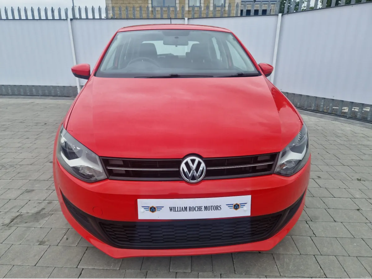 Volkswagen Polo 1.2 PETROL AUTO - Image 3