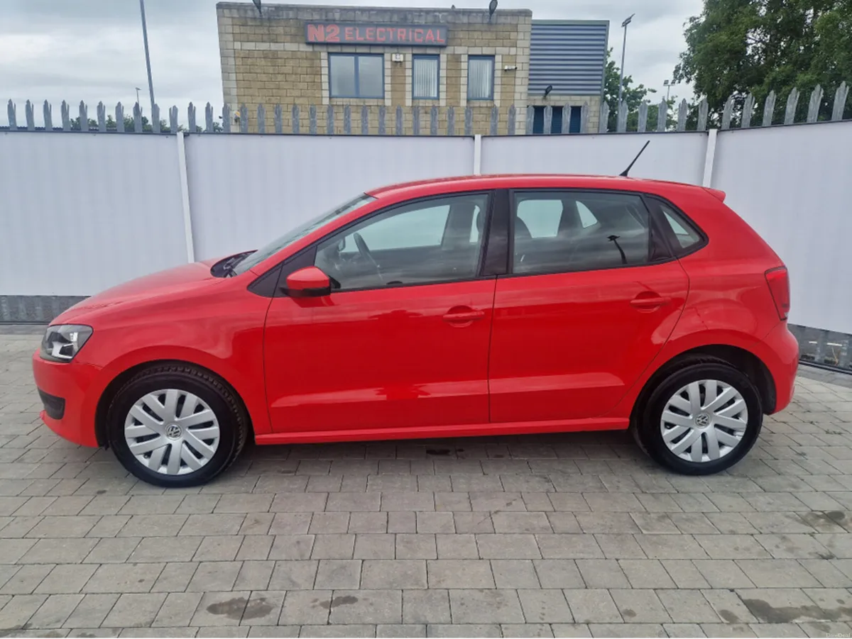Volkswagen Polo 1.2 PETROL AUTO - Image 6