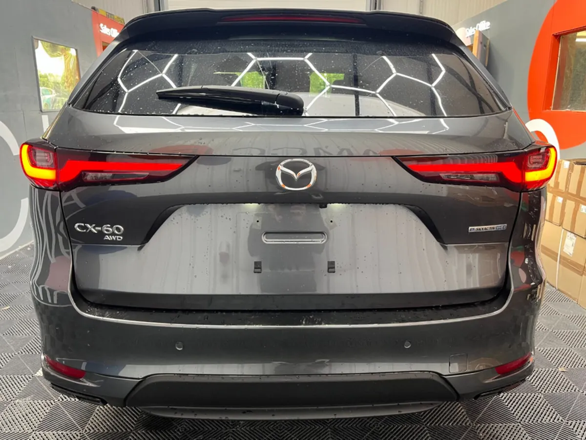 Mazda CX-60 2024 MAZDA CX-60 PHEV EXCLUSIVE SPORTS - Image 3