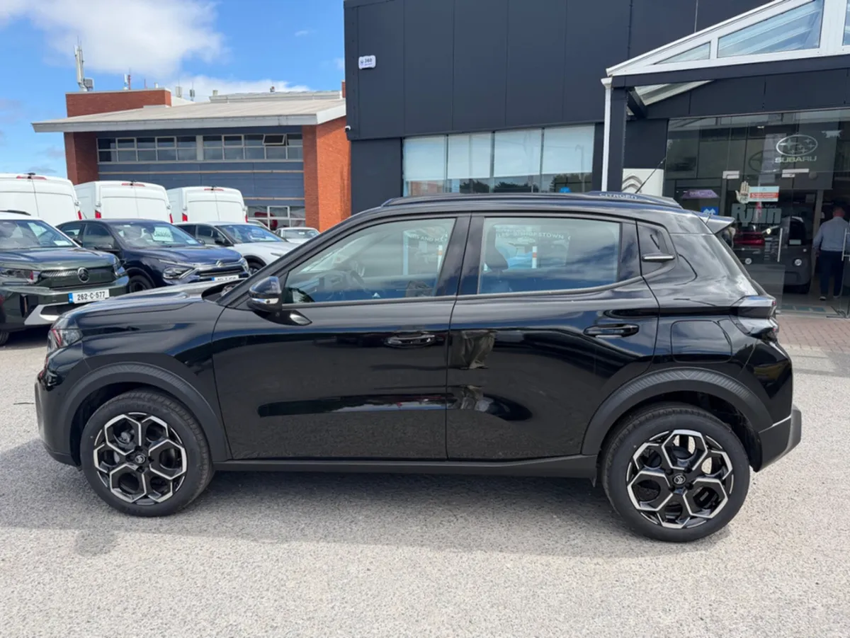 Citroen C3 Plus 1.2 petrol manual - Image 6