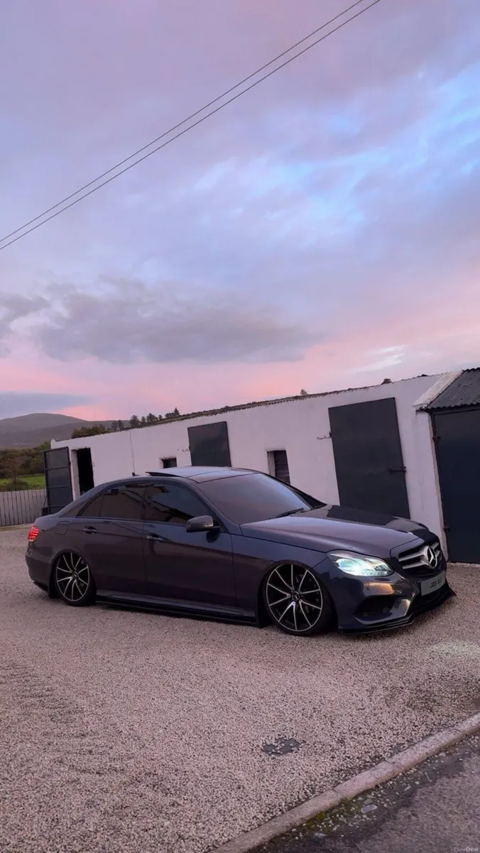 Mercedes-Benz E-Class 2015 - Image 5