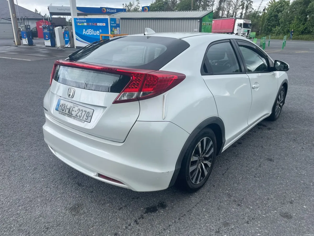 Honda Civic 2013 - NCT: 21/09/2027, Tax: 02/2027 - Image 4