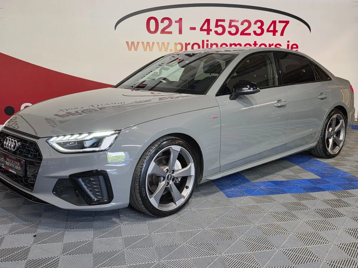 AUDI A4 S-LINE QUATTRO BLACK EDITION 40TDI - Image 4
