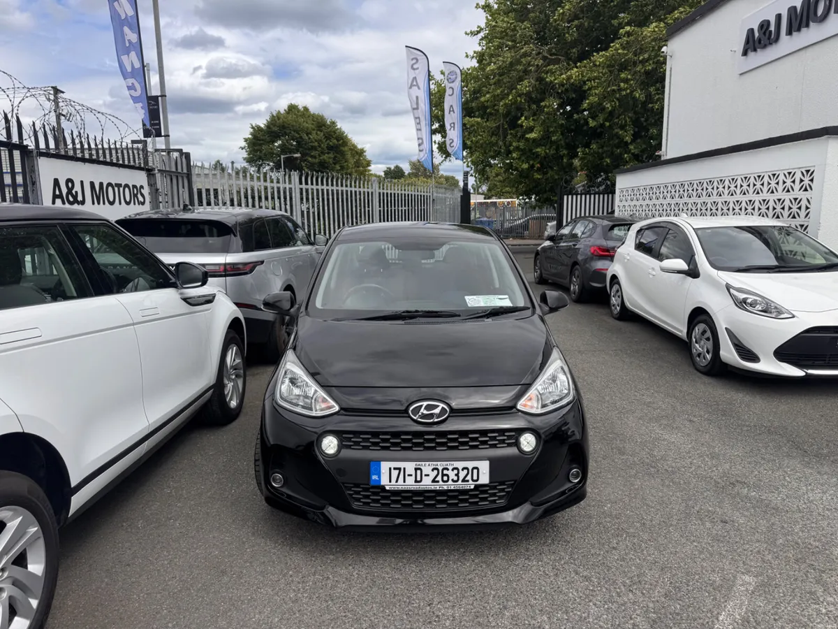 2017 Hyundai i10 1.0 Petrol - Image 3