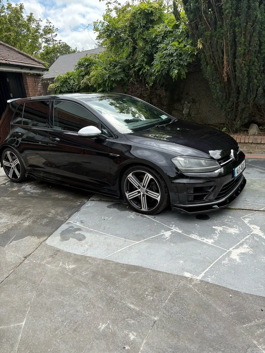 Golf r Mk7  Volkswagen /Low km - Image 4