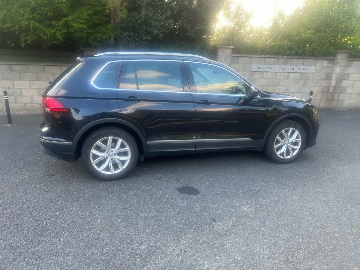 Volkswagen Tiguan - Image 2