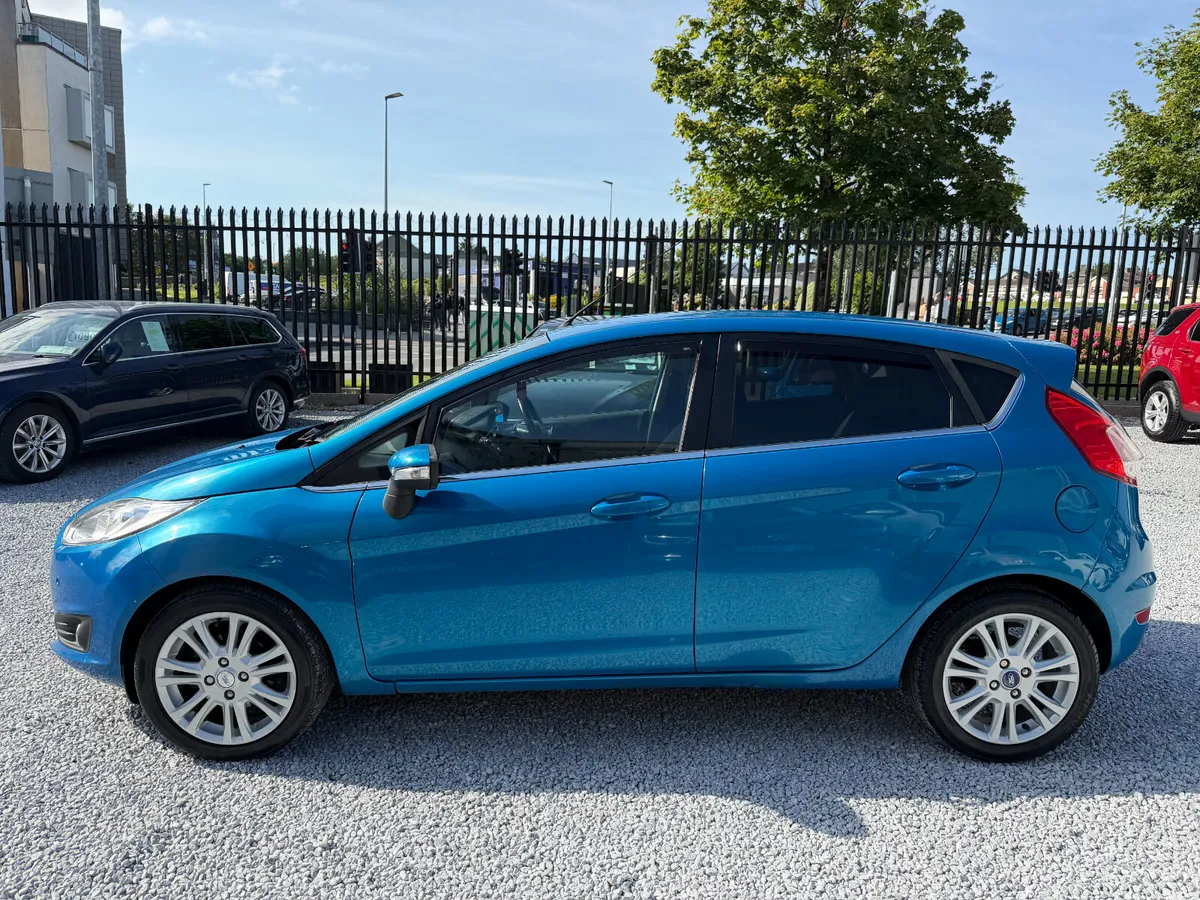 *LOW KM* 2013 (131) Ford Fiesta 1.0 Zetec - Image 4