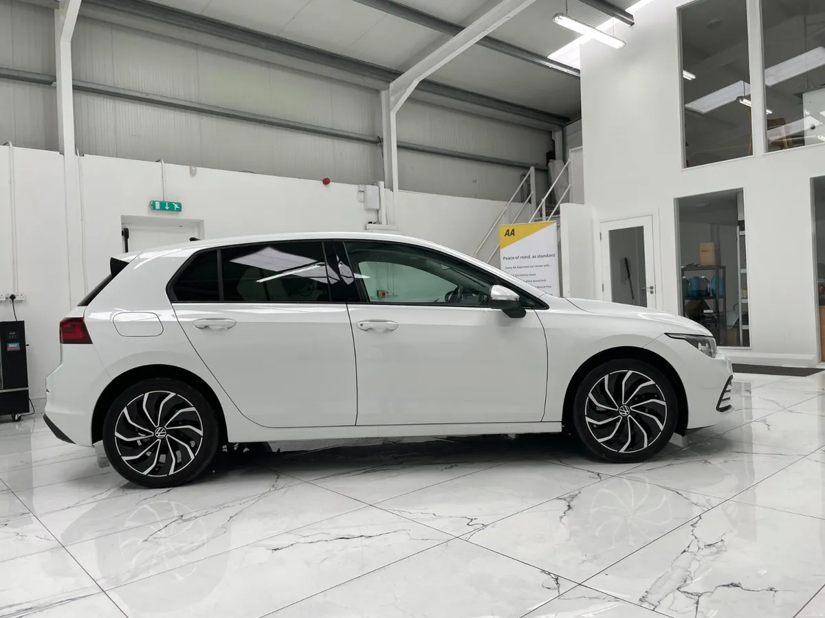 2023 Vw Golf 2.0 Tdi Dsg Platinum - Image 2