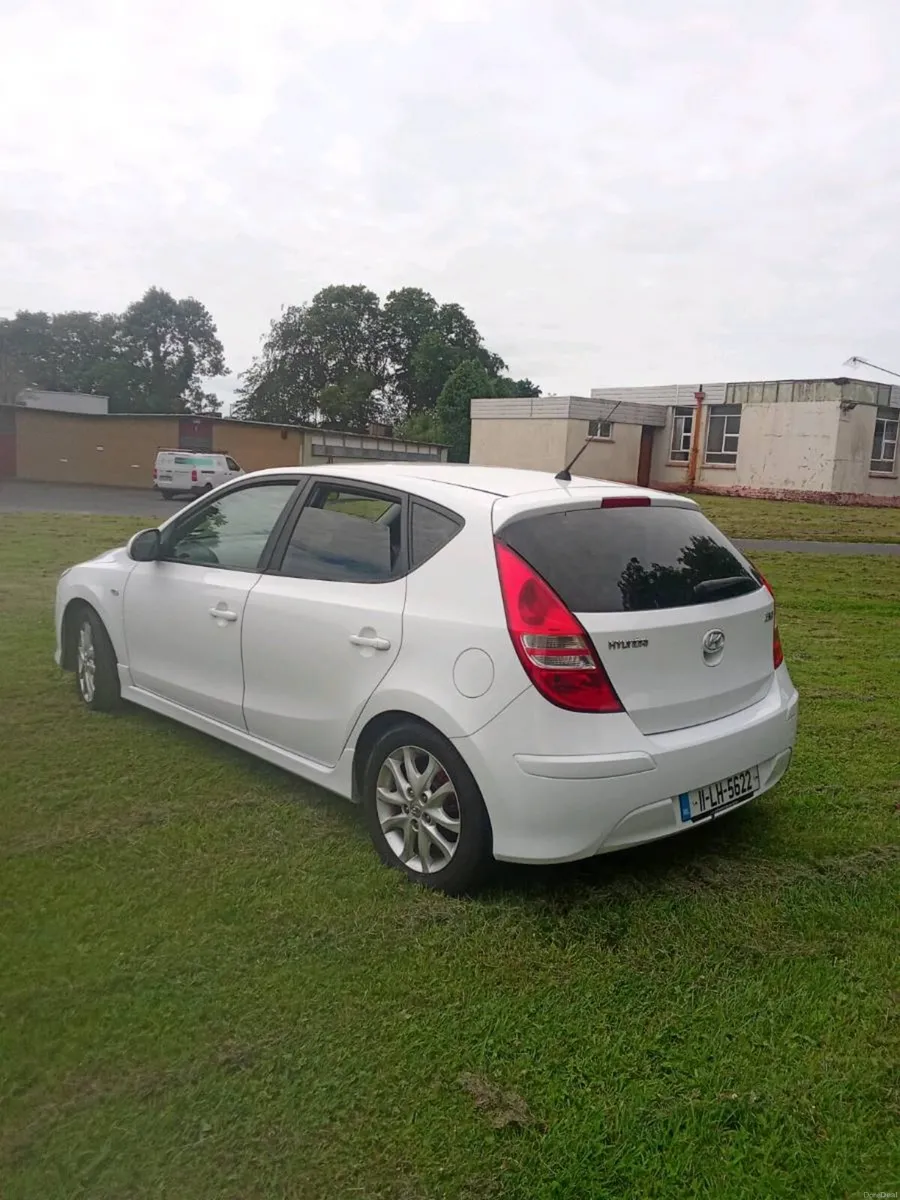 2011 Hyundai i30 NCT 6/27 - Image 3