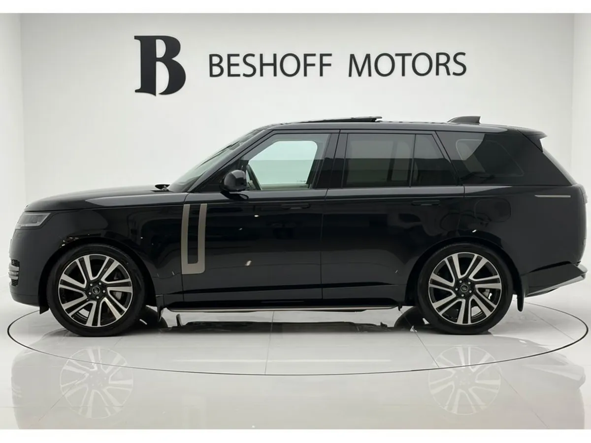 Land Rover Range Rover P460e HSE=ONLY 16000 MILES/ - Image 2