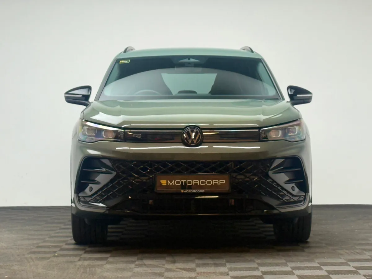 Volkswagen Tiguan R-LINE 1.5 TSI PHEV DSG - Image 2