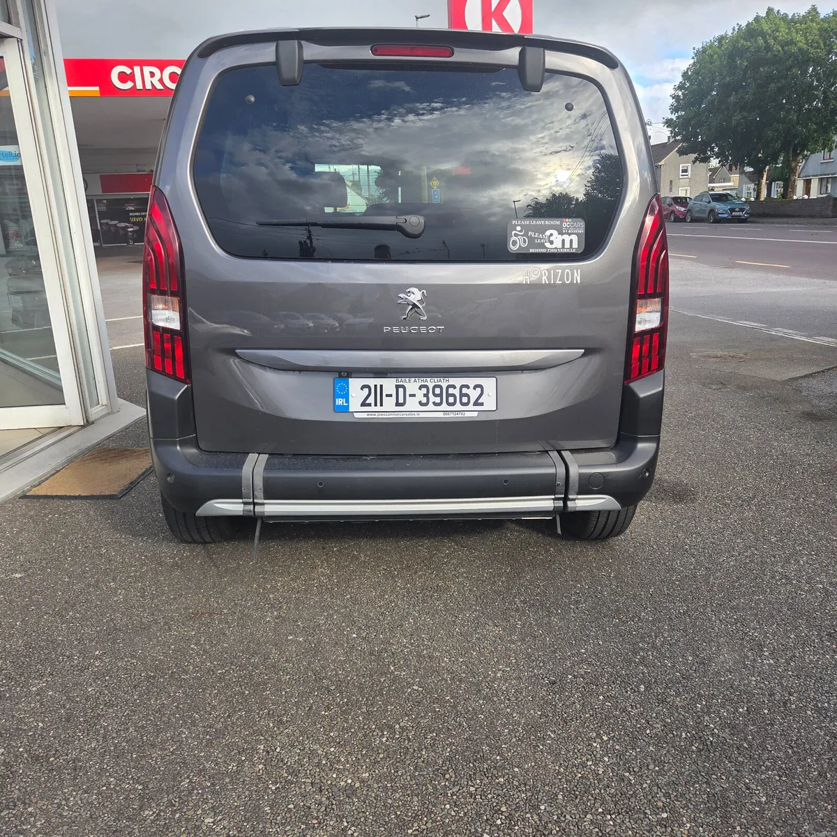 Peugeot Rifter 2021 Manual, Wheelchair Access - Image 6