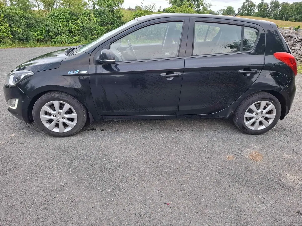Hyundai i20 2013 - Image 3