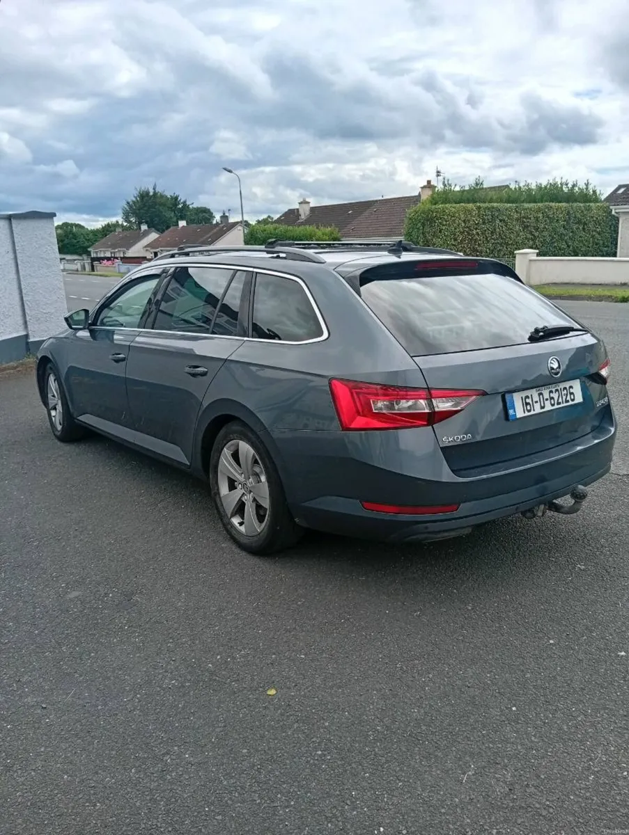 Skoda Superb 2litre diesel estate - Image 2