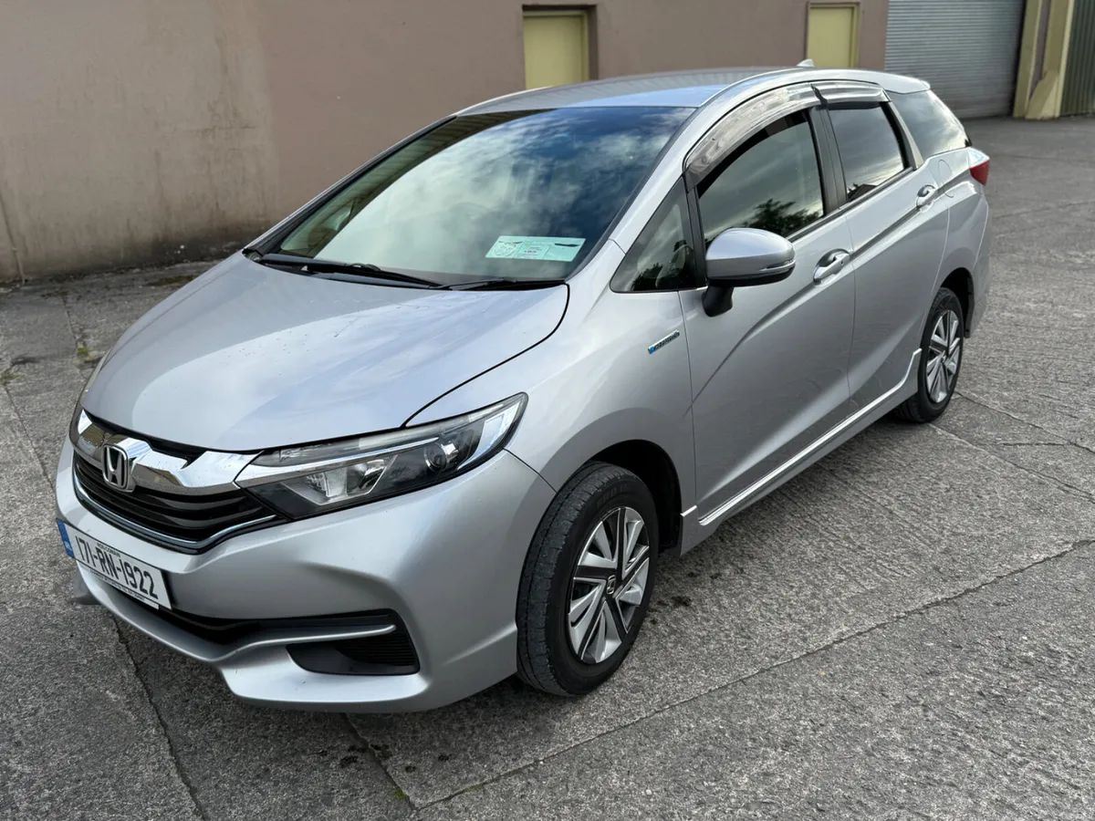 17 Honda Shuttle hybrid NCT 9/27 - Image 3